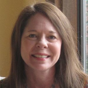 Meet your Posher, Cynthia